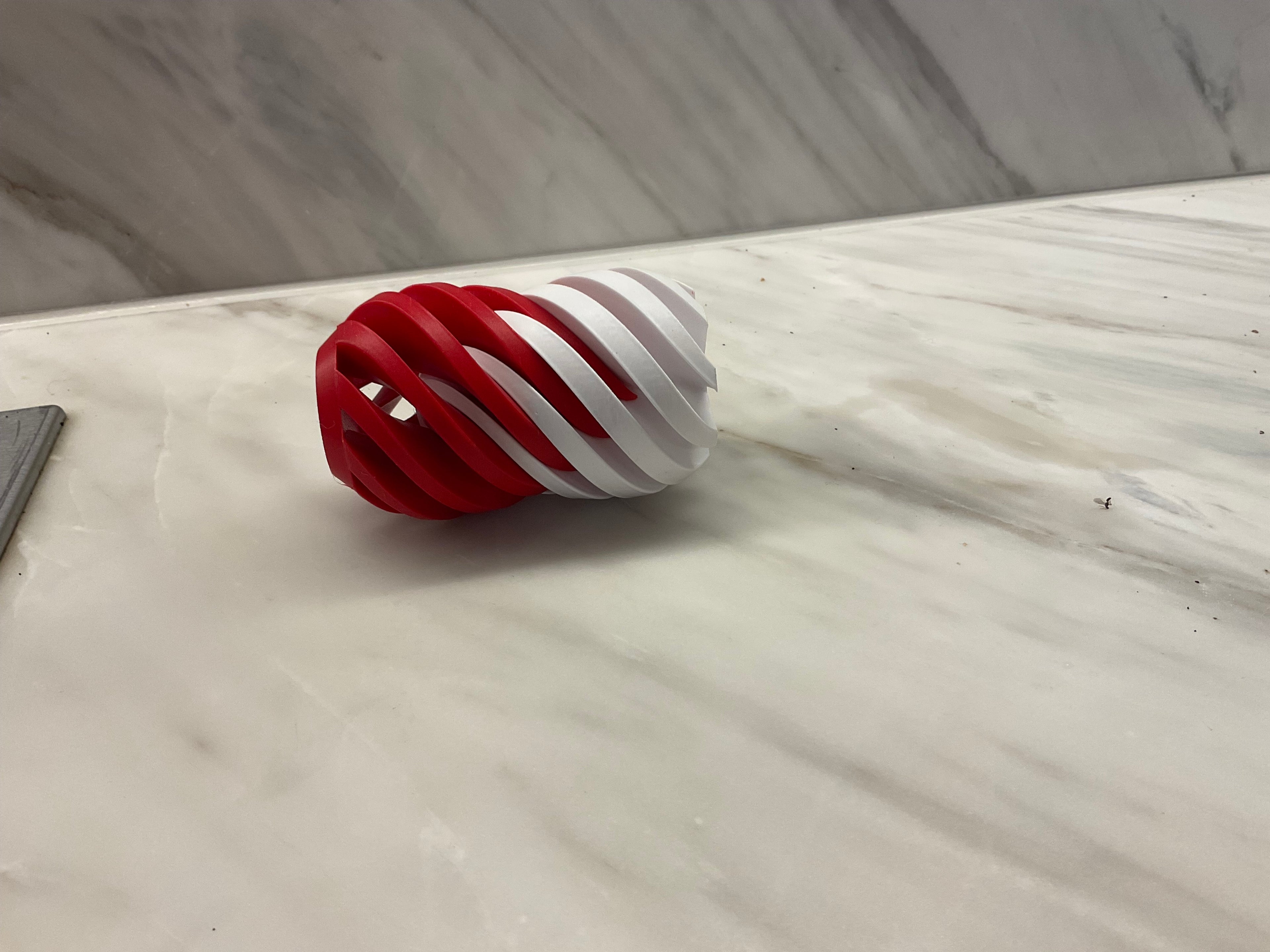 Egg fidget